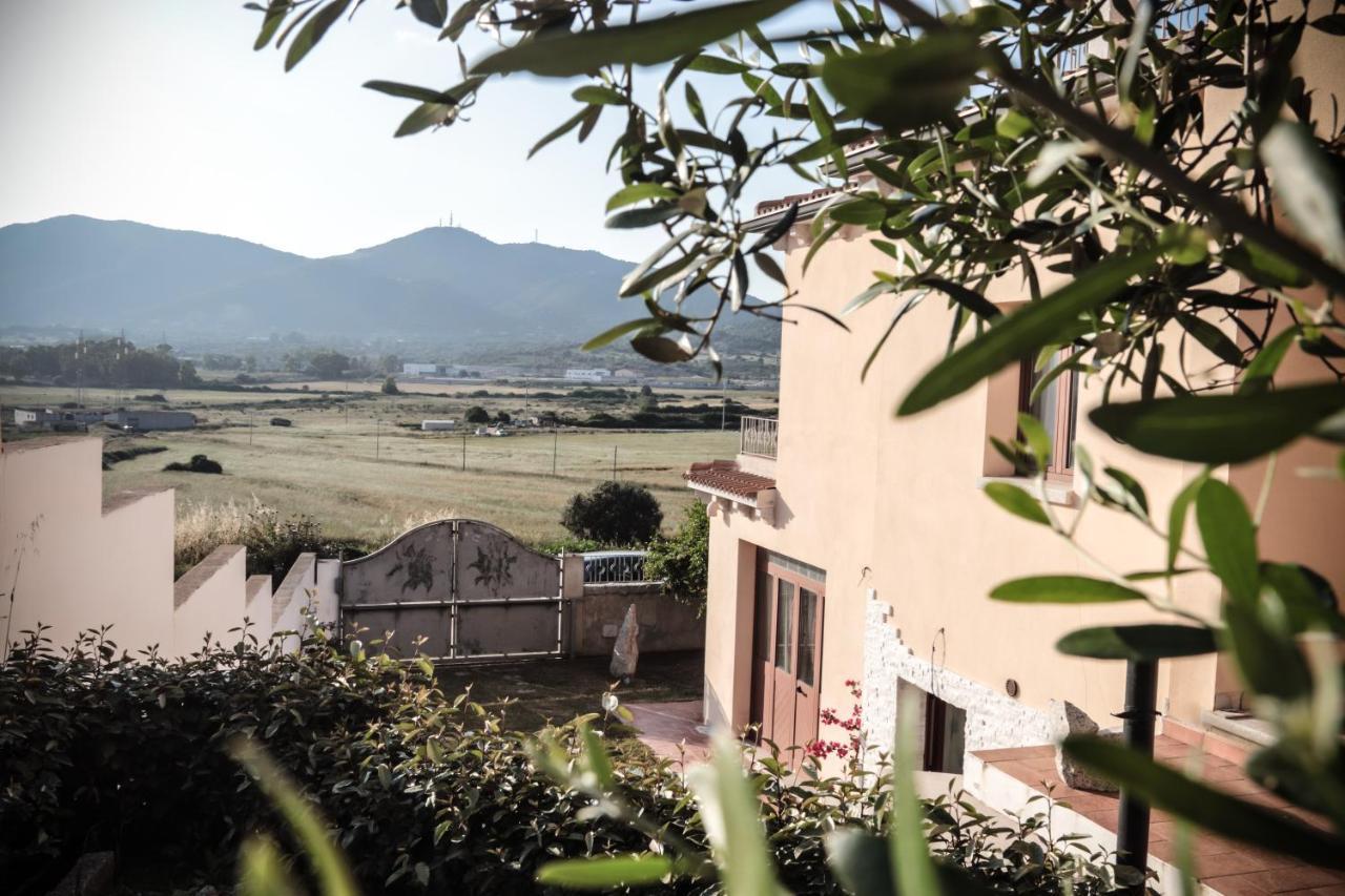 Rental Villa Bb Olbia Exterior photo