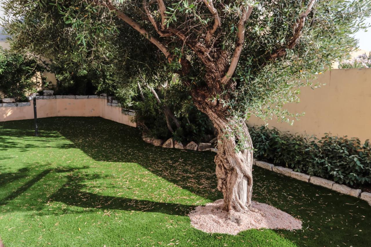 Rental Villa Bb Olbia Exterior photo